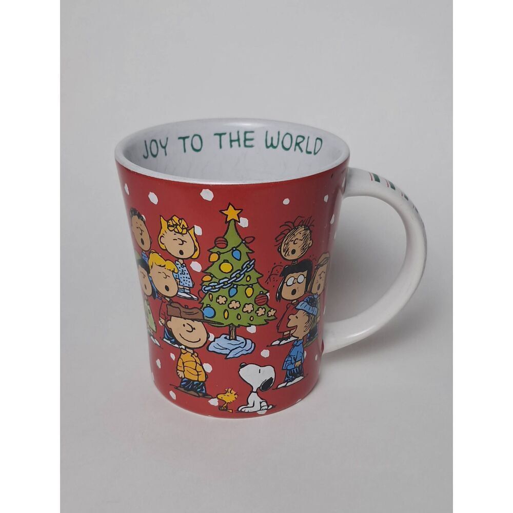 Peanuts Gang Joy to the World Christmas mug 4.5'Height- Used Good Condition